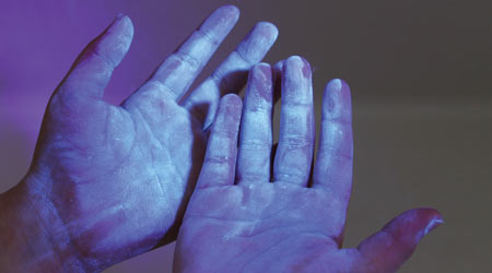 https://www.cleanlink.com/resources/editorial/2018/0817FCD-Contaminated-Hands.jpg