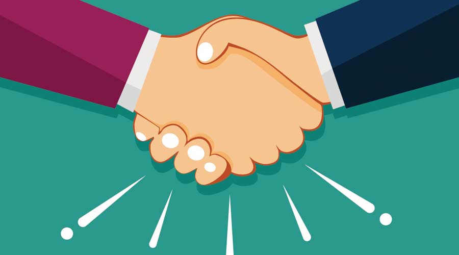 Shaking hands business. happy partnership. greeting shake. casual handshaking agreement