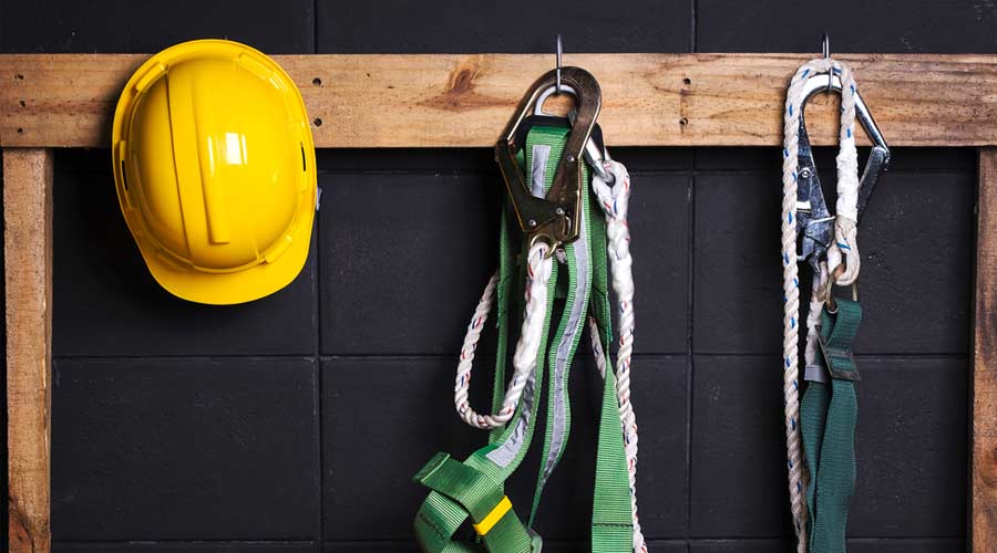 Standard construction safety ,helmet, fall protection,glove,reflection suit