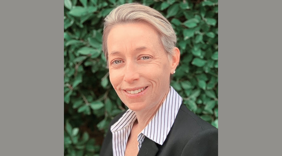 Trish Perry Headshot