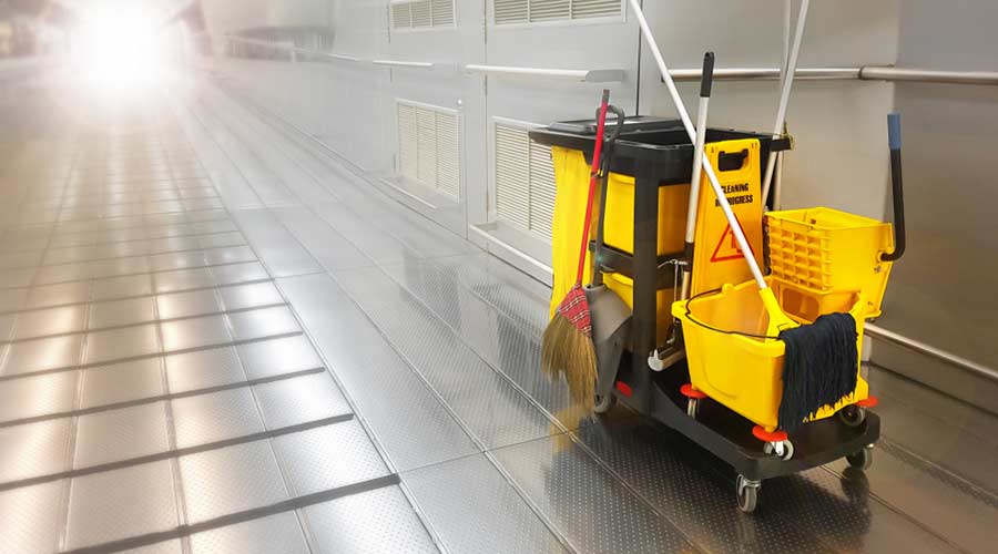 Cleaning cart hallway