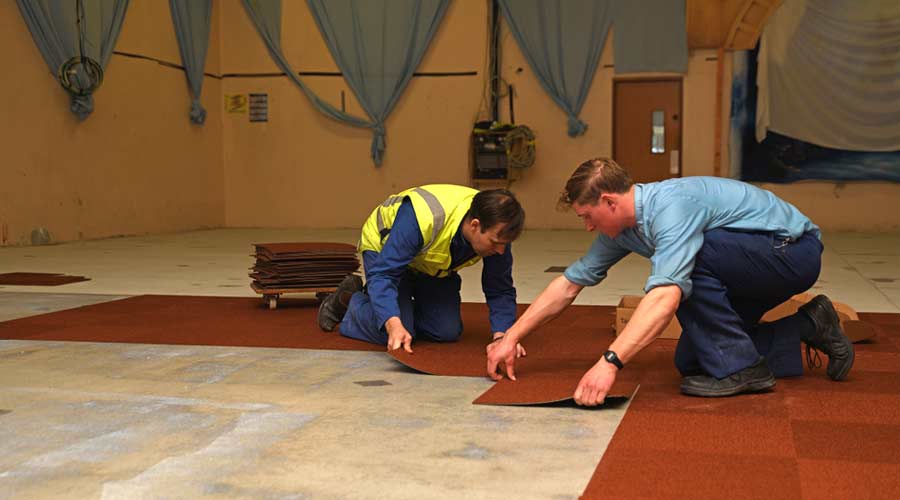 Carpet installation facility