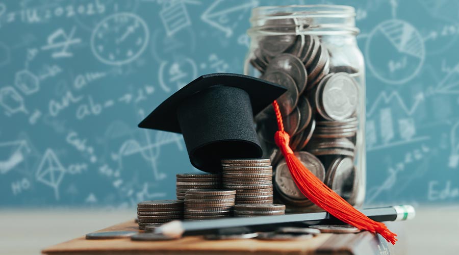 student Success Scholarship Ideas for College and University Tuition Fees for education, investment and scholarship